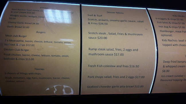 Comments and reviews of Gisborne Cosmopolitan Club