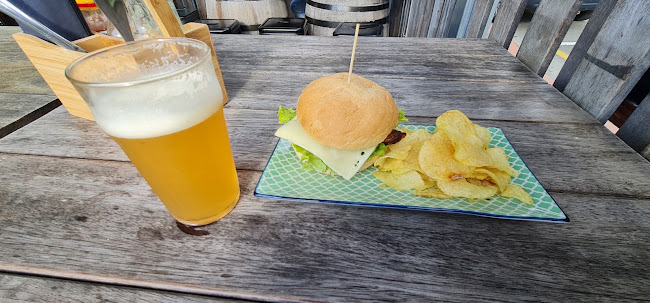 Comentarii opinii despre Red16