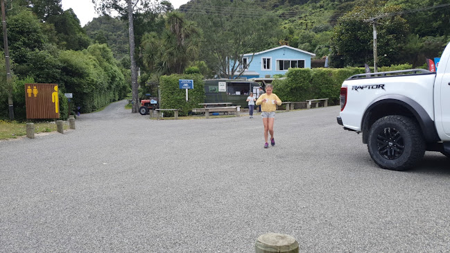 Comentarii opinii despre Green Caravan Cafe