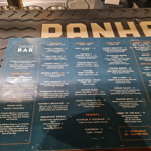 Vantage Bar - Hospitality and gastronomy