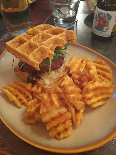 Opinii despre Leuven Belgium Beer Cafe în Wellington - Hospitality and gastronomy