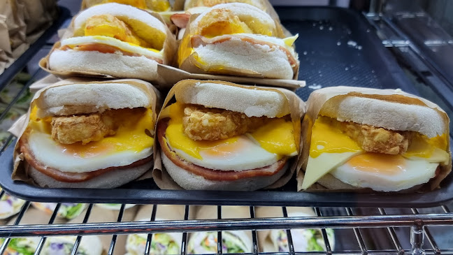 Opinii despre Two Tides Bakery în Tairua - Hospitality and gastronomy