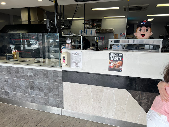 Comments and reviews of Domino's Pizza Five Mile