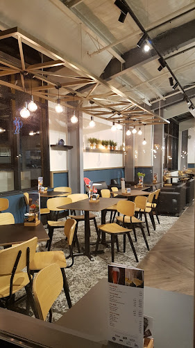 Opinii despre The Coffee Club Northlands în Christchurch - Hospitality and gastronomy