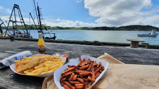 Raglan Fish - Raglan