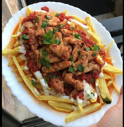 Comentarii opinii despre Adana Turkish Kebab food caravan