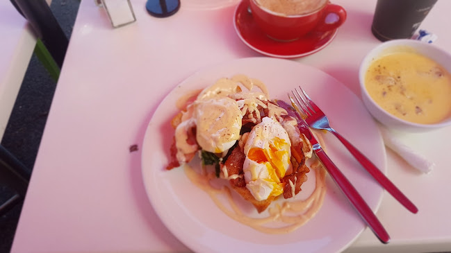 Angkor Wat Kiwi bakery & cafe