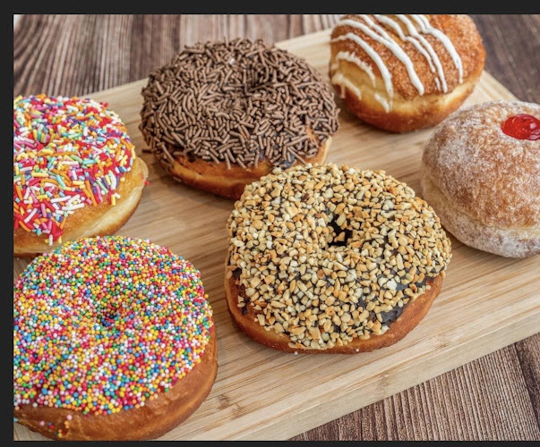 Rise Artisan Bakery - Hospitality and gastronomy