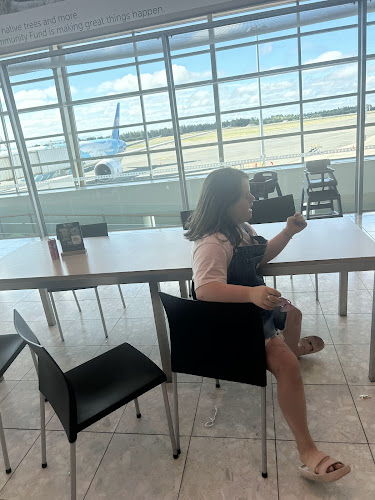 Shop FB3 Christchurch International Airport Memorial Avenue International Departure Lounge, Christchurch Airport, Christchurch 8053, New Zealand