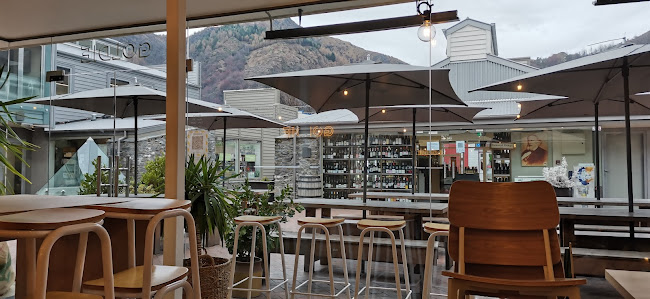 Goldie Cafe Open Times