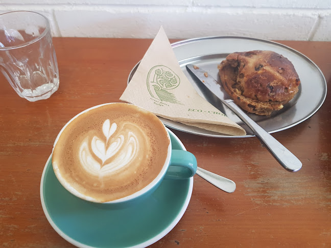 Comentarii opinii despre Love Rosie Bakery