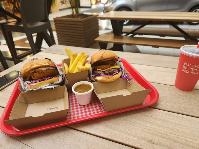 Eat Burger - Hospitality and gastronomy