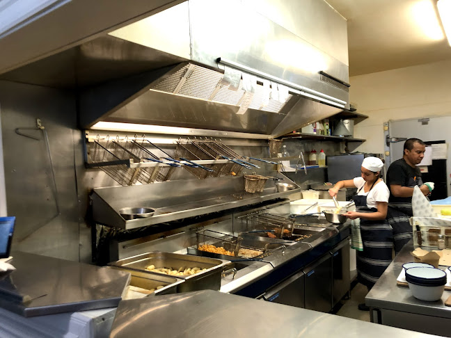 Comments and reviews of Thorndon Chippery