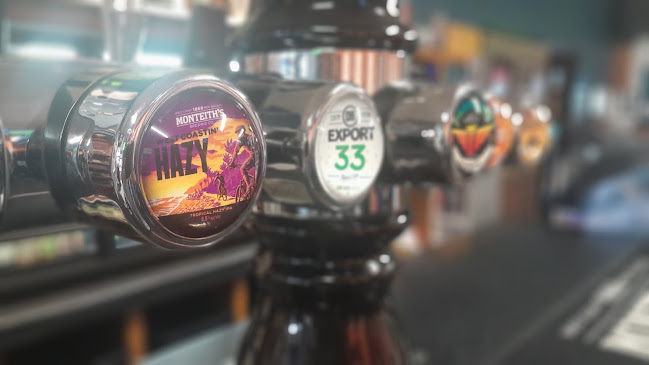 Criterion Hotel & Pizzeria - Westport