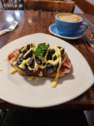 PR's Cafe & Restaurant - Hospitality and gastronomy