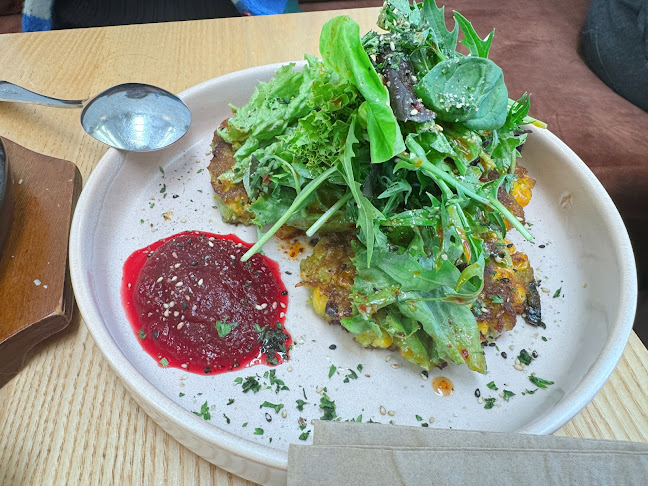 Comentarii opinii despre Child Sister