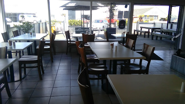 The Well Cafe, Ruawai