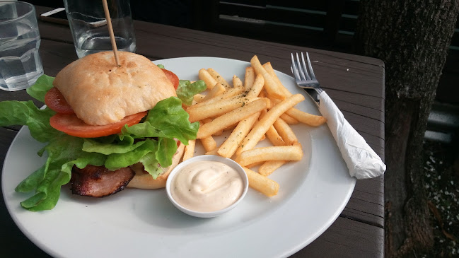 Opinii despre The Beach House Cafe în Waihi Beach - Hospitality and gastronomy