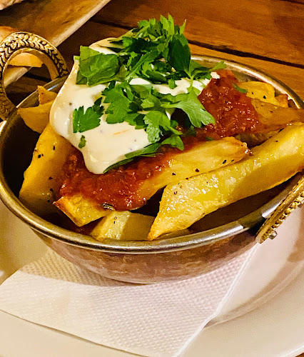 Mezze Bar - Hospitality and gastronomy