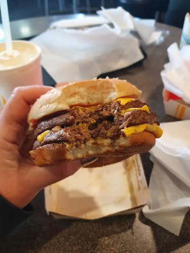 Opinii despre McDonald's Taradale în Napier - Hospitality and gastronomy