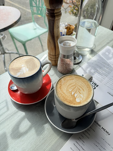 Cafe Hibiscus - Hospitality and gastronomy