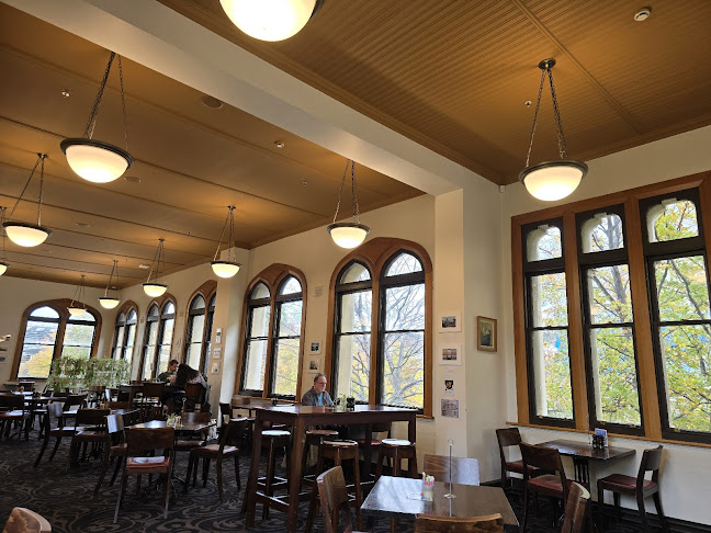 Staff Club Café & Buffet Restaurant - Dunedin