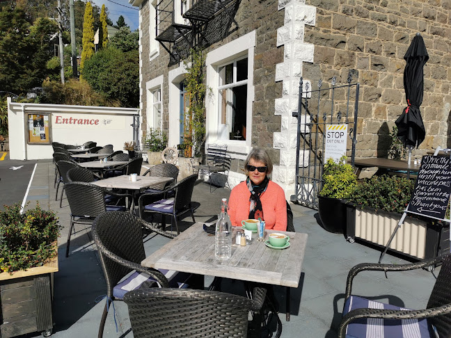 Careys Bay Historic Hotel - Dunedin