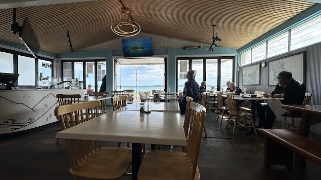 Beach Cafe Maraetai - Maraetai
