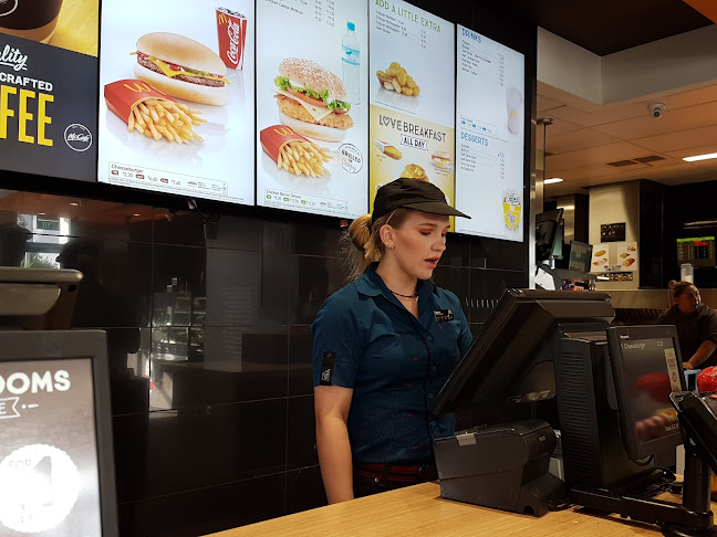 Comentarii opinii despre McDonald's Cambridge