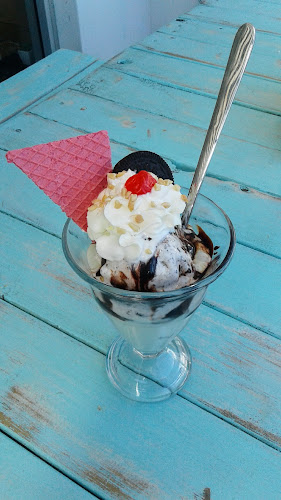 Rustic Bakery Cafe - Hospitality and gastronomy