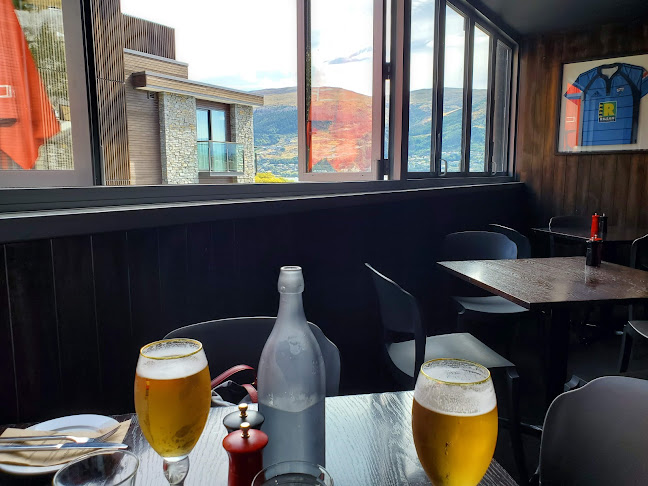 Opinii despre Stacks, Pizza & Burger Bar în Queenstown - Hospitality and gastronomy