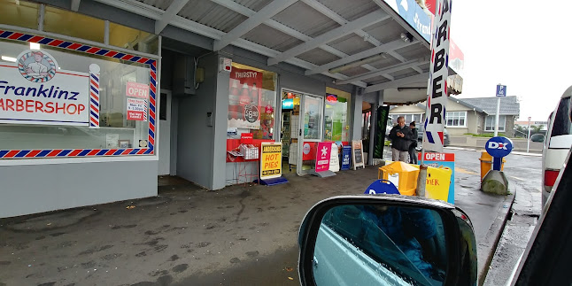 The Reef coffee & sushi bar