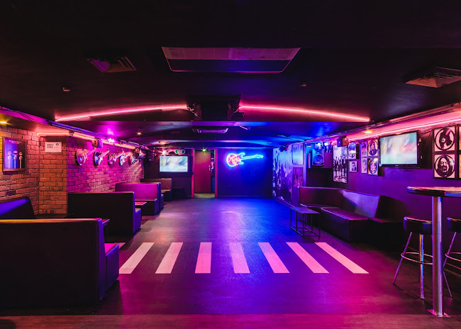 Comentarii opinii despre Cavern Club Bar