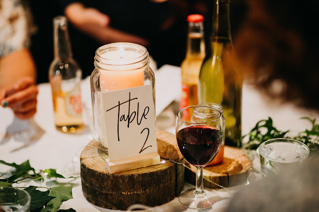 Opinii despre The Honest Lawyer Country Pub, Hotel & Venue Hire în Nelson - Hospitality and gastronomy