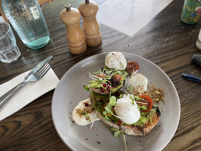 124 Queen Street, Northcote Point, Auckland 0627, New Zealand