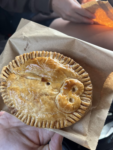 Comentarii opinii despre Coach Cafe Raetihi