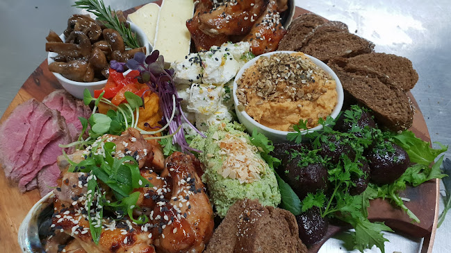 Comentarii opinii despre Cater & Co.