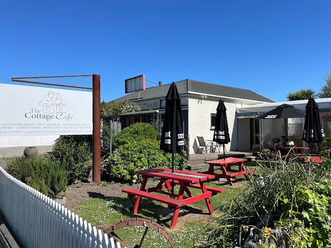 Comentarii opinii despre Cottage Cafe