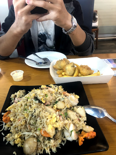 Comments and reviews of Oppies Restaurant & Takeaway