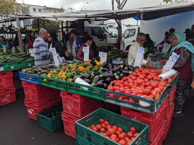 Comments and reviews of Manurewa Market