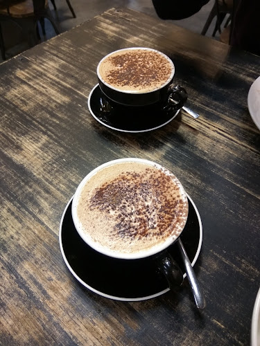 Fox & Co - Hospitality and gastronomy