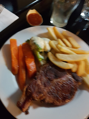 Tony's Vineyard's Restaurant & Bar - Hospitality and gastronomy