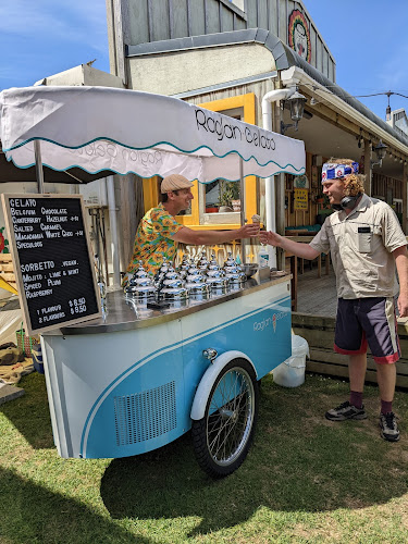 Raglan Gelato - Raglan