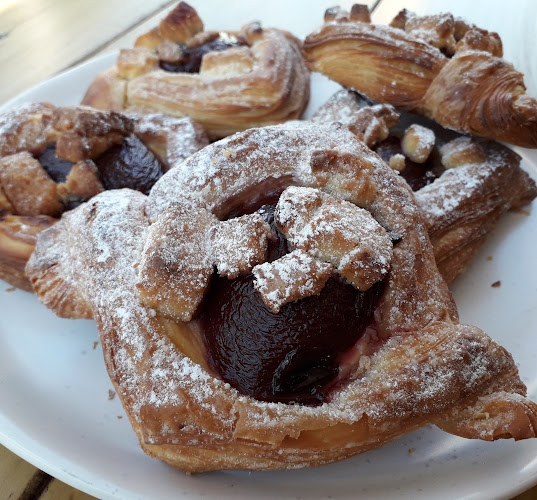 Reviews of Piali Coffee in Waiohiki - Hospitality and gastronomy