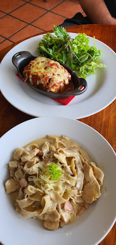 Comentarii opinii despre The Hot Rock Gourmet Pizza Pasta Bar