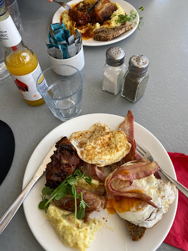 Comentarii opinii despre Cafe Miko