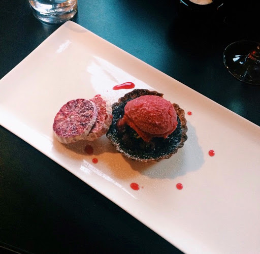 Ussco Bar & Bistro - Hospitality and gastronomy