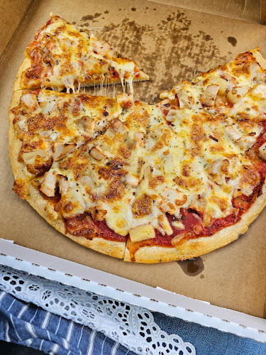 Milanos Halal Pizza Hamilton - Hospitality and gastronomy