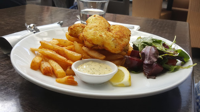 Aberdeen on Broadway