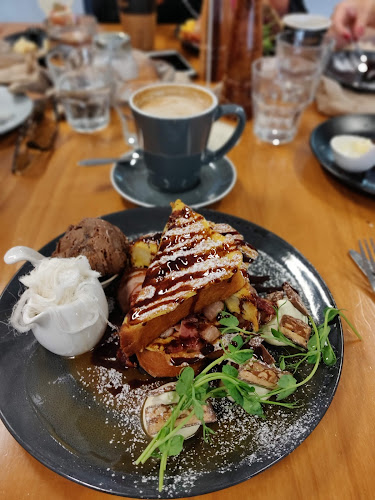 Milk & Honey Phone number